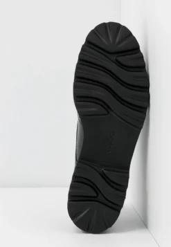 Gabor Stringate - Schwarz/Cognac -Gabor 2712825ecad34b60bd22949d09740502 scaled