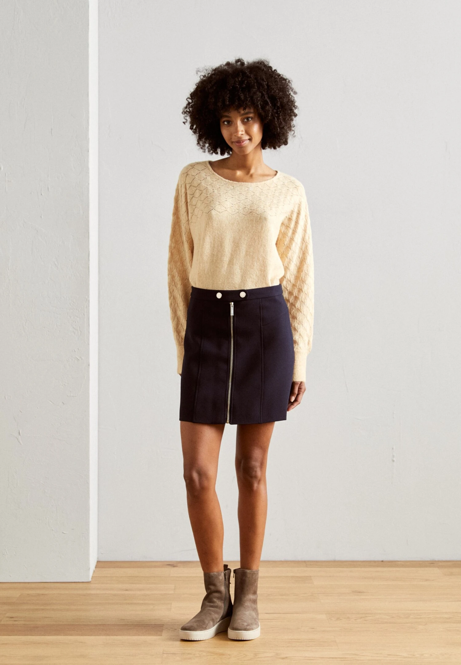 Gabor Stivaletti Con PlateauMohair Donna Stivaletti GA111N1U3-O11 4 Gabor Stivaletti Con PlateauMohair Donna Stivaletti GA111N1U3-O11 - immagine 4