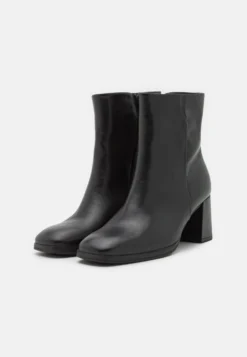 Gabor StivalettiSchwarz Donna Stivaletti GA111N1U8-Q11 8 Gabor StivalettiSchwarz Donna Stivaletti GA111N1U8-Q11 -Gabor 33101ffc16064d418ebf70e5916000bc scaled