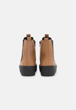 Gabor Stivaletti Con PlateauChino/Schwarz Donna Stivaletti GA111N1HX-B11 -Gabor 37ff758650834cfa87b52cb4167a2bbf scaled