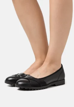 Gabor BallerineSchwarz Donna Ballerine GA111A4Y4-Q11 -Gabor 5089127f6f3b44ebb4ce566177b42afa scaled