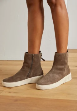 Gabor Stivaletti Con PlateauMohair Donna Stivaletti GA111N1U3-O11 10 Gabor Stivaletti Con PlateauMohair Donna Stivaletti GA111N1U3-O11 -Gabor 5cd3ab7f004c4cb49d76be0898b62875 scaled