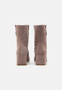 Gabor Comfort StivalettiDark-Rose Donna Stivaletti GAJ11N07C-B11 -Gabor a64512a24d6b4dccb551dd9e3f7641a7 scaled