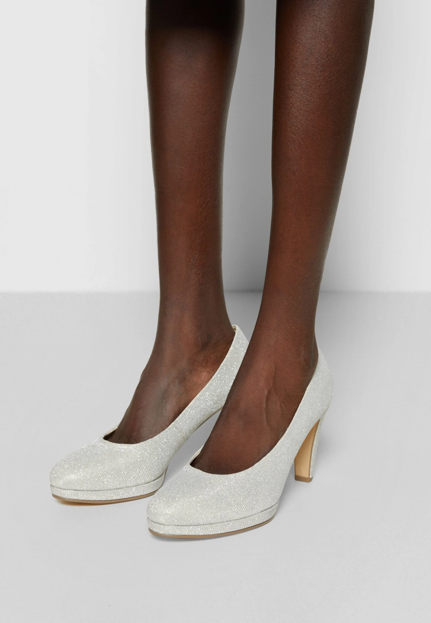 Gabor DecolletéSilber Donna Scarpe Con Tacco GA111A3H7-C11 3 Gabor DecolletéSilber Donna Scarpe Con Tacco GA111A3H7-C11 - immagine 3