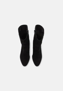 Gabor Comfort Stivaletti Texani / BikerBlack Donna Stivaletti GAJ11N065-Q11 -Gabor b27a0375baeb4ea6aed3d8fd88db6e7b scaled