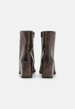 Gabor StivalettiMocca Donna Stivaletti GA111N1UB-O11 -Gabor b382e73b0a0f4e16a969657ff17c3420 scaled