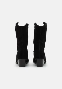 Gabor Comfort Stivaletti Texani / BikerBlack Donna Stivaletti GAJ11N065-Q11 -Gabor ba52949cd75849b0a69bffc4fe050fc2 scaled