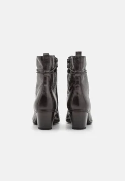 Gabor Stivaletti StringatiAnthrazit Donna Stivaletti GA111N1UF-C11 9 Gabor Stivaletti StringatiAnthrazit Donna Stivaletti GA111N1UF-C11 -Gabor c17da1f7a5c94a4fb64507592ac5159c scaled