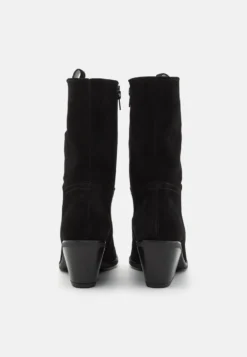 Gabor Comfort Stivali Texani / BikerSchwarz Donna Stivali GAJ11N06G-Q11 -Gabor c26cea20a8ee4aa1bb706e4a78a211ff scaled