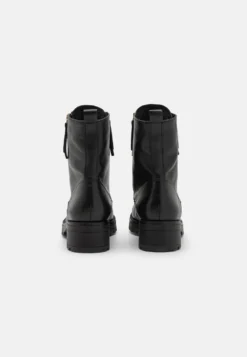 Gabor Comfort Stivaletti StringatiSchwarz Donna Stivaletti GAJ11N07L-Q11 -Gabor ef10ab86477740ff9c1fea6f21731963 scaled